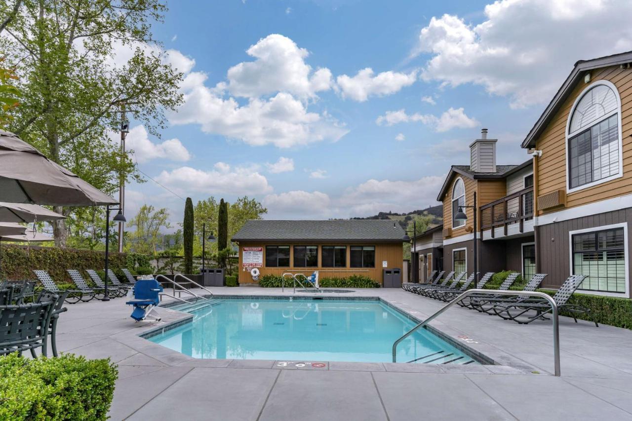 Best Western Plus Stevenson Manor Calistoga Εξωτερικό φωτογραφία